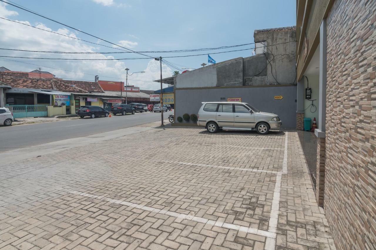 فندق Reddoorz At Gatot Subroto Lampung باندار لامبونغ المظهر الخارجي الصورة
